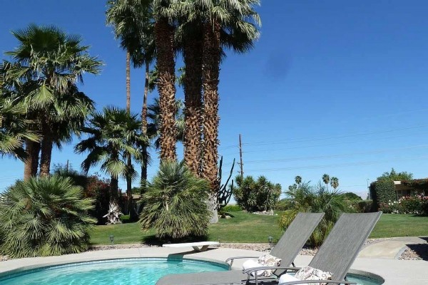 [Image: Private Resort Home with Backyard Oasis]