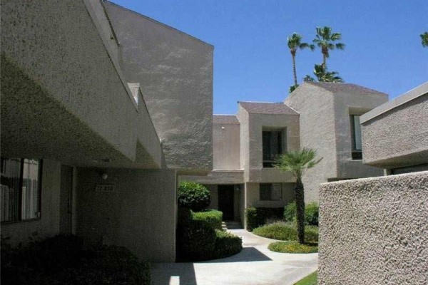 [Image: Desert Village 0564: 3 BR / 3 BA Condo in Rancho Mirage, Sleeps 6]