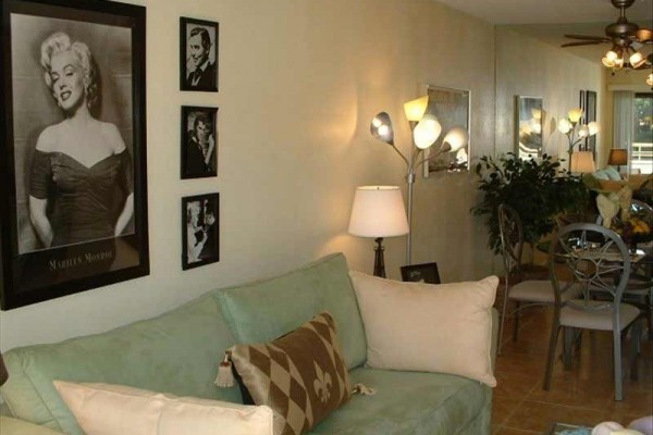 [Image: Palm Springs 'Movie Star' Condo! Walk to Town and Events]