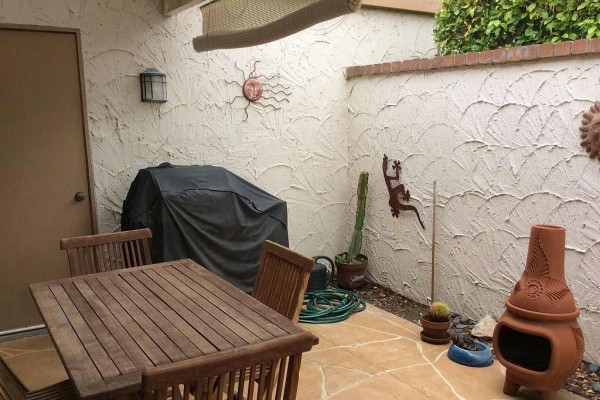 [Image: Palm Springs 2 BR Casita Style Condo on the Pool with Garage]