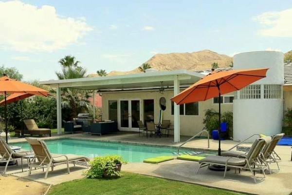 [Image: Palm Springs Area Designer View Home, Big Private Yard, Salt Water Pool-Spa]