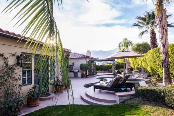 [Image: Luv Surf Spanish Villa Near Palm Springs with Private Pool &amp; Jacuzzi]