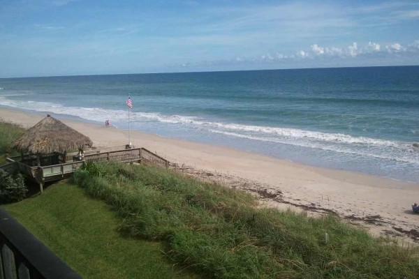 [Image: Beautiful Oceanfront Condo]