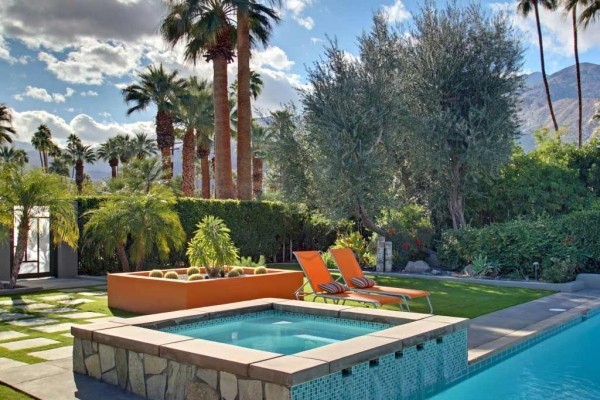 [Image: Follow Your Bliss to Palm Springs! Resort-Like Privacy &amp; Incredible Views]