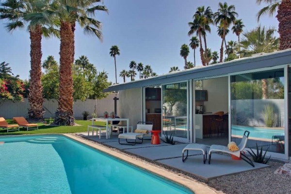 [Image: Fabulous Pool Designer Oasis in Twin Palms!]