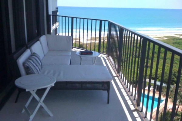 [Image: New Listing - Oceanfront Luxury Condo, North Hutchinson Island]