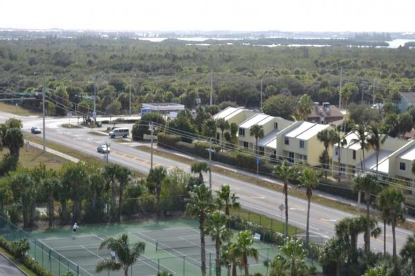 [Image: New Listing - Oceanfront Luxury Condo, North Hutchinson Island]