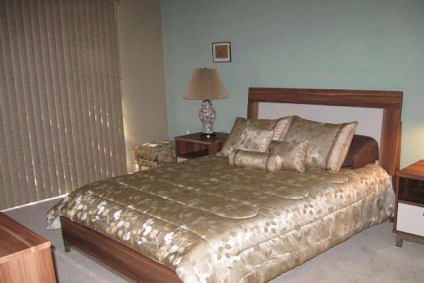 [Image: Beautiful 4 Bedroom Fairway Home (1/4 Mi. to Polo / Coachellafest / Stagecoach)]