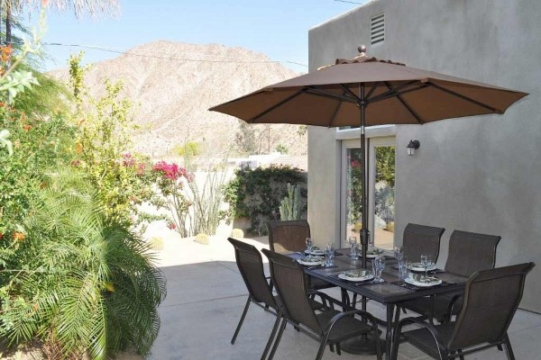 [Image: Eco-Friendly Desert Oasis, Saltwater Pool, 3BR, View Home with Peace &amp; Quiet!]