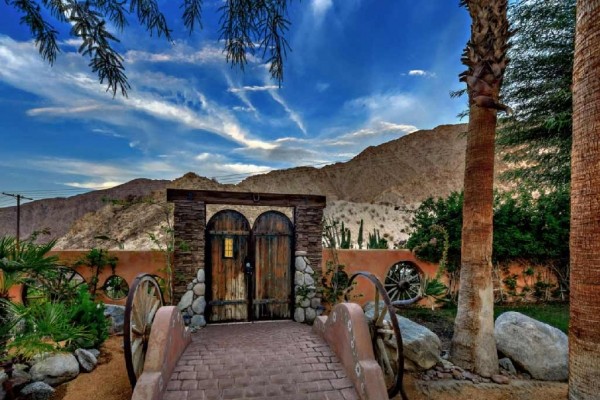 [Image: Spanish Style Home: Saltwater Pool, Hot Tub, Cabana, Sprawling Manicured Gardens]