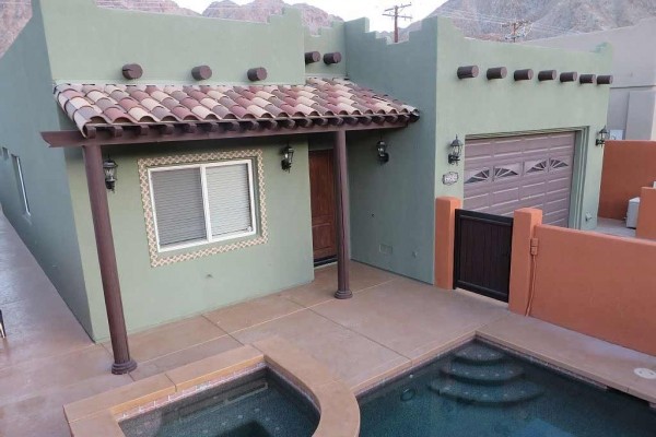 [Image: Spacious 3 Bdr. 2 Bth. Pool &amp; Spa Beauty Located at the Foot of the Mountains.]