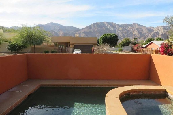 [Image: Spacious 3 Bdr. 2 Bth. Pool &amp; Spa Beauty Located at the Foot of the Mountains.]