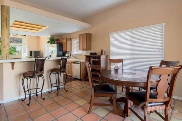 [Image: Top of La Quinta Cove Santa Fe Home 3 Bd/2BA with Pool and Patio F/P]