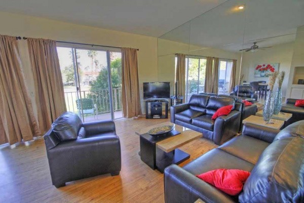 [Image: Highly Upgraded 2 Bedroom Condo with Golf Course Views of PGA West]