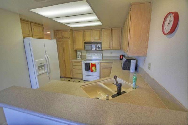 [Image: Highly Upgraded 2 Bedroom Condo with Golf Course Views of PGA West]