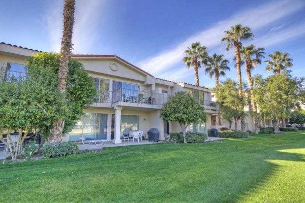 [Image: Highly Upgraded 2 Bedroom Condo with Golf Course Views of PGA West]