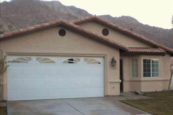 [Image: Spectacular Rosa Mountain Views in Stary Cozy La Quinta Cove]