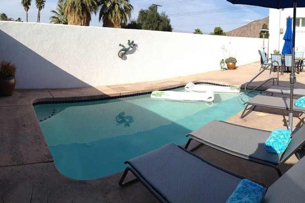[Image: Every Day's a Holiday at Casa Isabella, a 3-Bd/2-Bath Santa Fe Charmer with Pool]