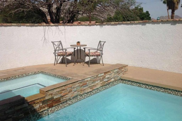 [Image: Secluded La Quinta Cove Pool Home]