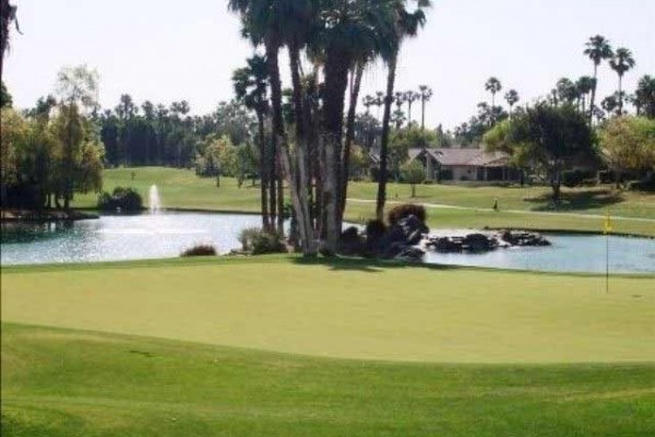 [Image: Palm Valley Country Club - 'Paradise Getaway']