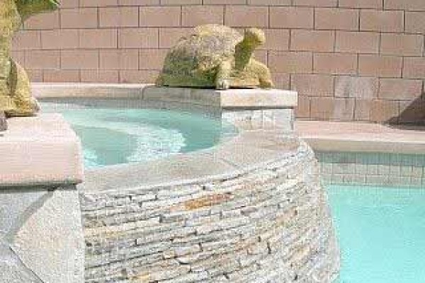 [Image: Enchanting Indio Home Private Pool &amp; Spa -]