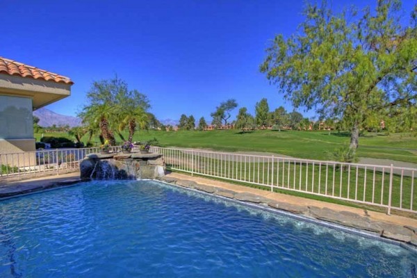 [Image: Mission Hills Country Club with Private Pool and Golf Course View]