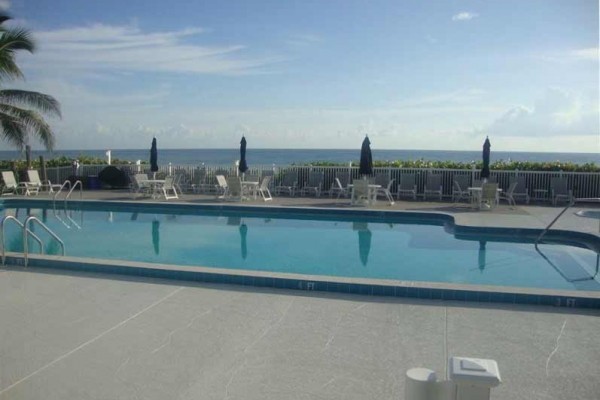 [Image: Best Beachfront in Beachwood-Largest Heated Pool on Hutchinson]