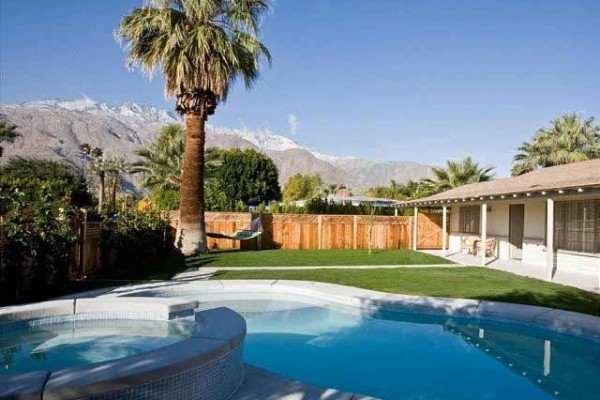 [Image: Bungalow Ranch Heaven ~ Special - Take 15% Off 5 Nights Thru 10/1]