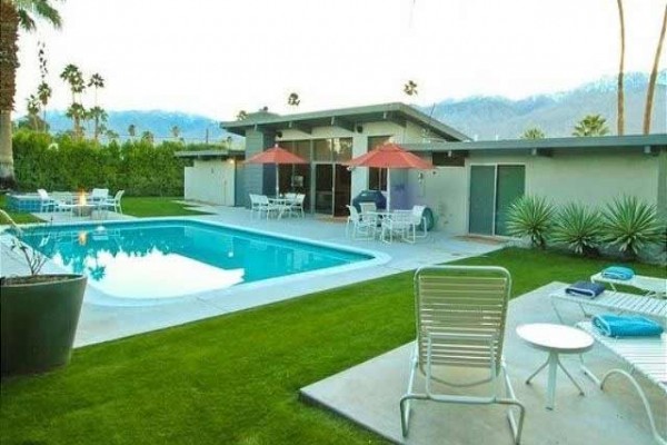 [Image: Home W/ Pool &amp; Spa &amp; Fire Pit, Close to Downtown Specials, Call Now]