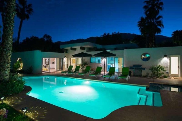 [Image: Outstanding Style and Location W/a Spectacular Pool &amp; Spa]