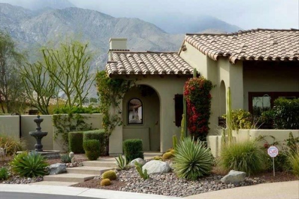 [Image: Beautiful Spanish Casa in Central Palm Springs]