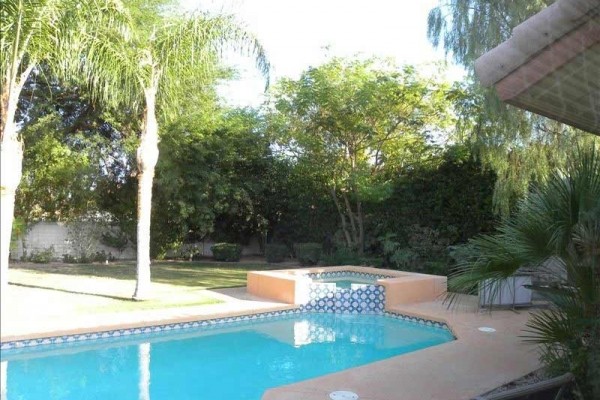 [Image: 3/4 Bds, Private Pool/Spa]
