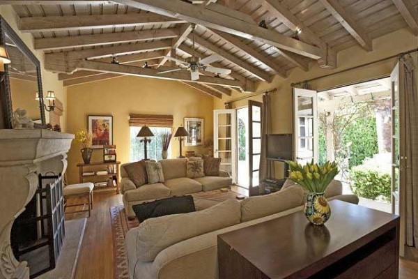 [Image: Casa Resorele ~ Special - 15% Off 5 Nights Thru 10/1]