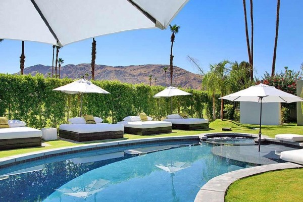 [Image: Stylish, Upscale Palm Springs Villa with Wifi and Pool - Canyon Green]
