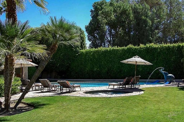 [Image: Sandacre - an Elegant, Secluded and Stately Spanish Estate with Pool and Spa]