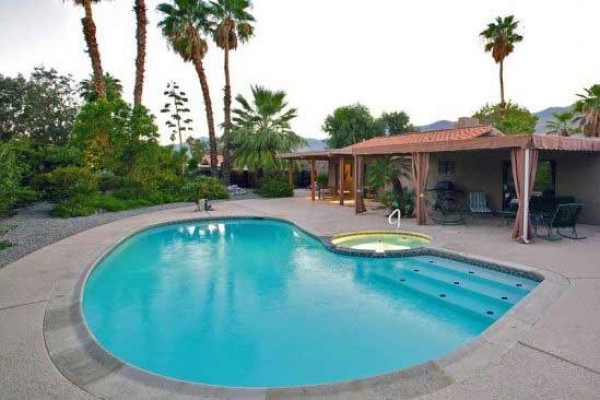 [Image: Palm Springs Paradise* Book a Full Week in July &amp; Get $ 200.00 Off]