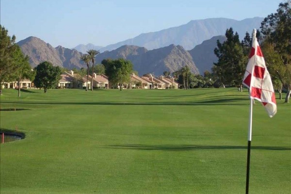 [Image: Palm Desert Resort Country Club]