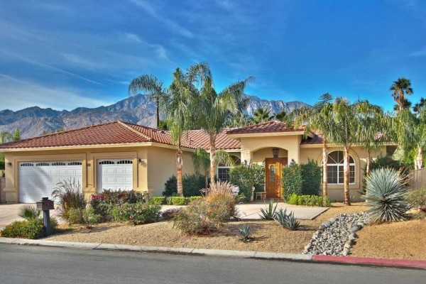 [Image: Private Desert Villa - Immaculate Mini-Compound]