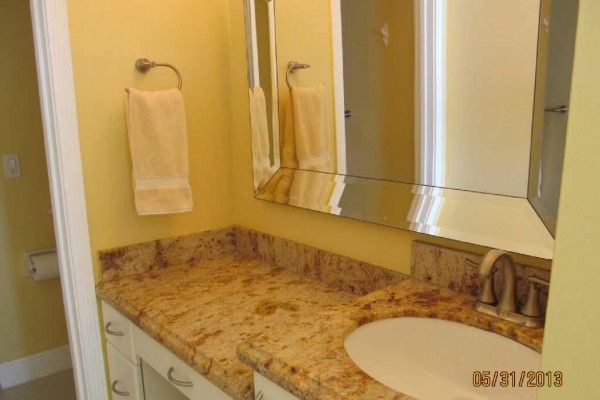 [Image: South Hutchinson Island/Jensen Beach 2BR/2BA Corner Unit]