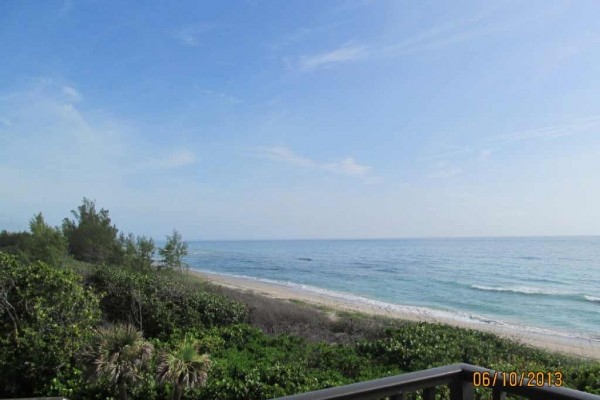 [Image: South Hutchinson Island/Jensen Beach 2BR/2BA Corner Unit]