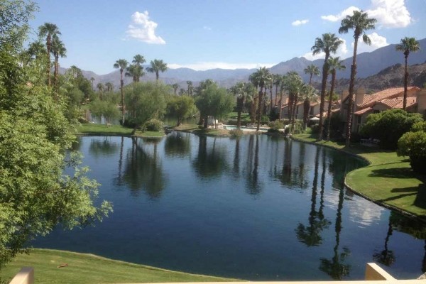 [Image: Palm Springs/PGA West Lake View/Mountain View Townhome]