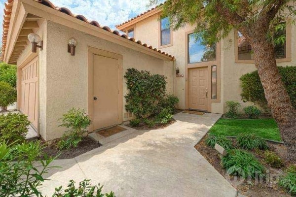 [Image: PGA West Palmer Mountain View Condo 3bd/2BA (Newly Remodeled)]