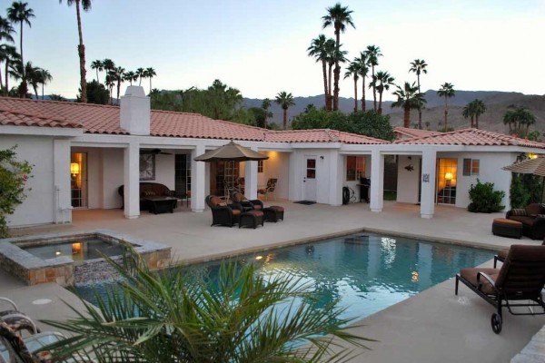 [Image: Desirable South Palm Desert Private Home with Salt Pool &amp; Spa &amp; Casita]