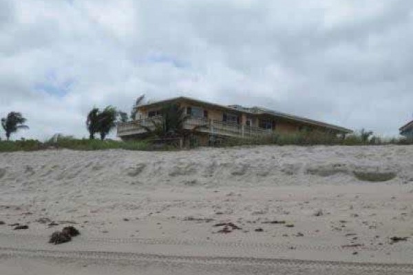 [Image: Direct Oceanfront &amp; River Front House, Private Beach]