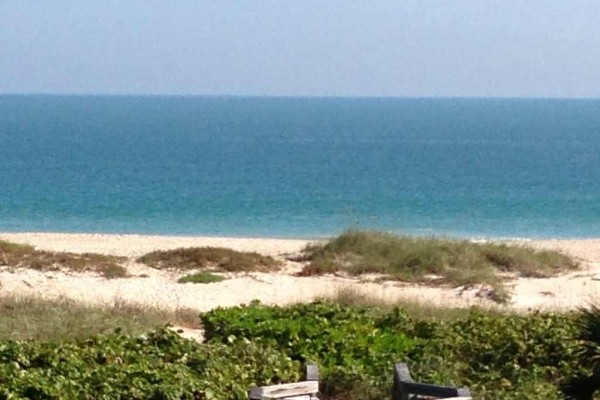 [Image: Oceanfront Home on Best Beach in Vero! Walk to Town!]