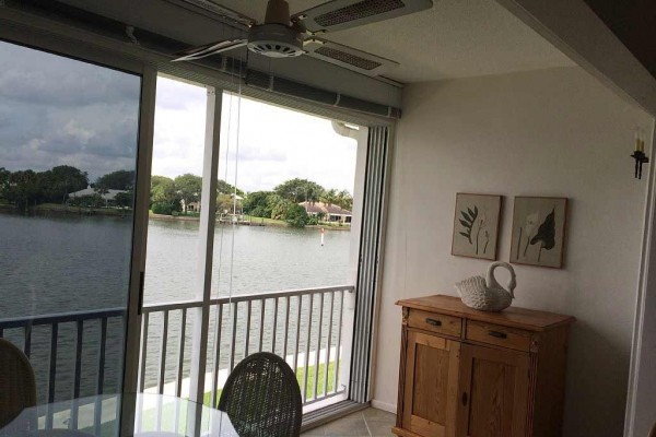 [Image: Waterfront Condo with Easy Access to Beaches and Beach Village]