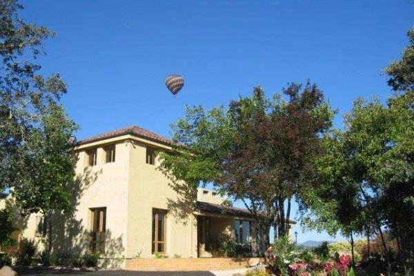 [Image: Beautiful Gated Napa Valley Vineyard Estate]