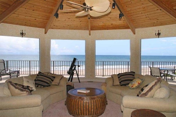 [Image: Splendid Sunrise- Four B/R Oceanfront. Fall Special $2480/wk. Plus Fees.]