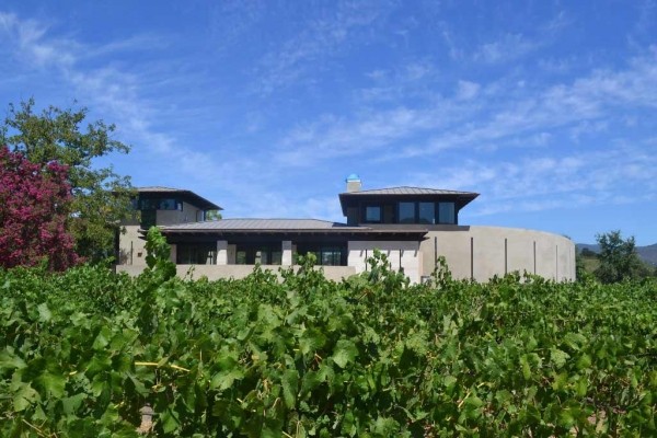 [Image: Stunning St. Helena Wine Country Retreat]