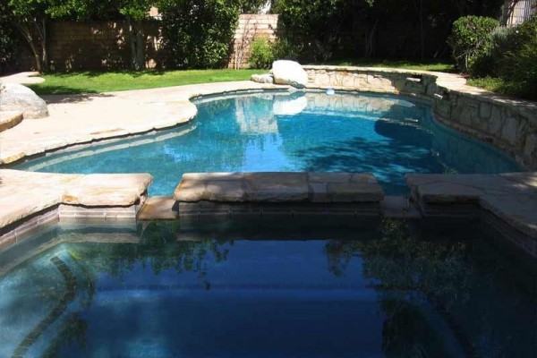 [Image: Charming Duplex - Close to Malibu - Private Pool and Spa]